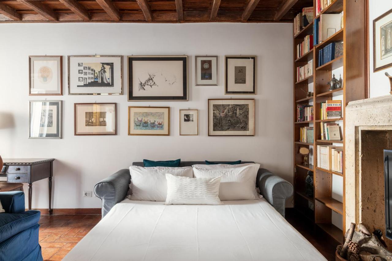 Domus Quiritum Charming, Appartamento D'Epoca A Campo De' Fiori Рим Экстерьер фото