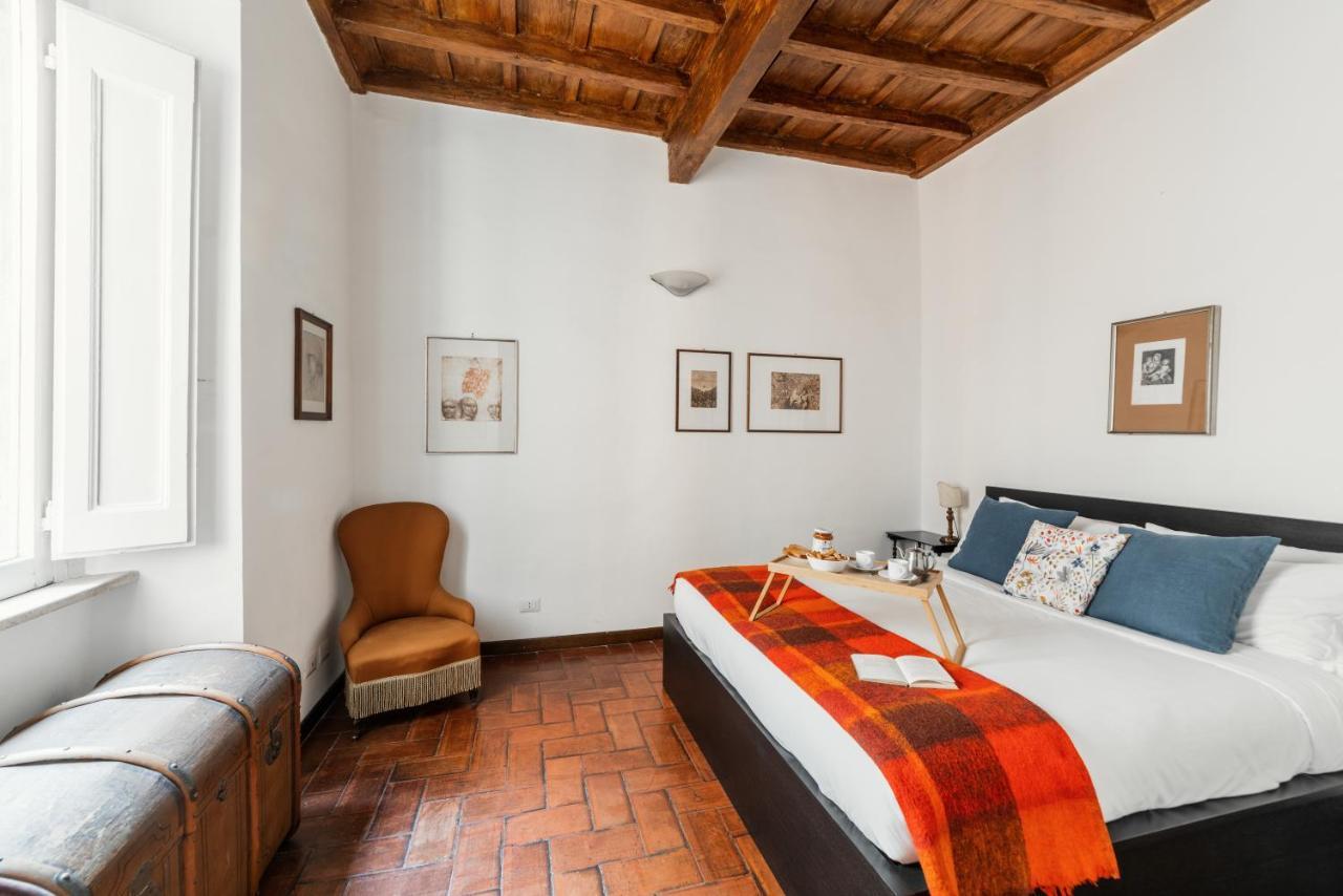 Domus Quiritum Charming, Appartamento D'Epoca A Campo De' Fiori Рим Экстерьер фото
