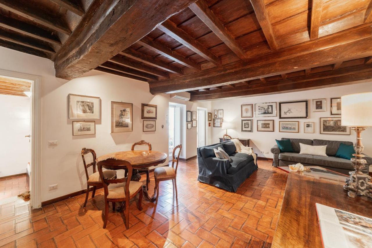 Domus Quiritum Charming, Appartamento D'Epoca A Campo De' Fiori Рим Экстерьер фото