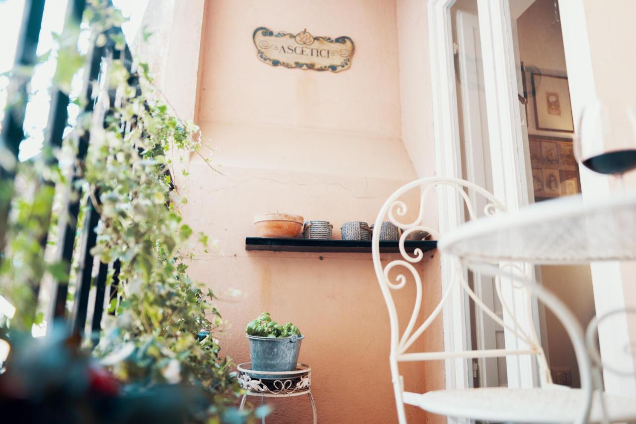 Domus Quiritum Charming, Appartamento D'Epoca A Campo De' Fiori Рим Экстерьер фото