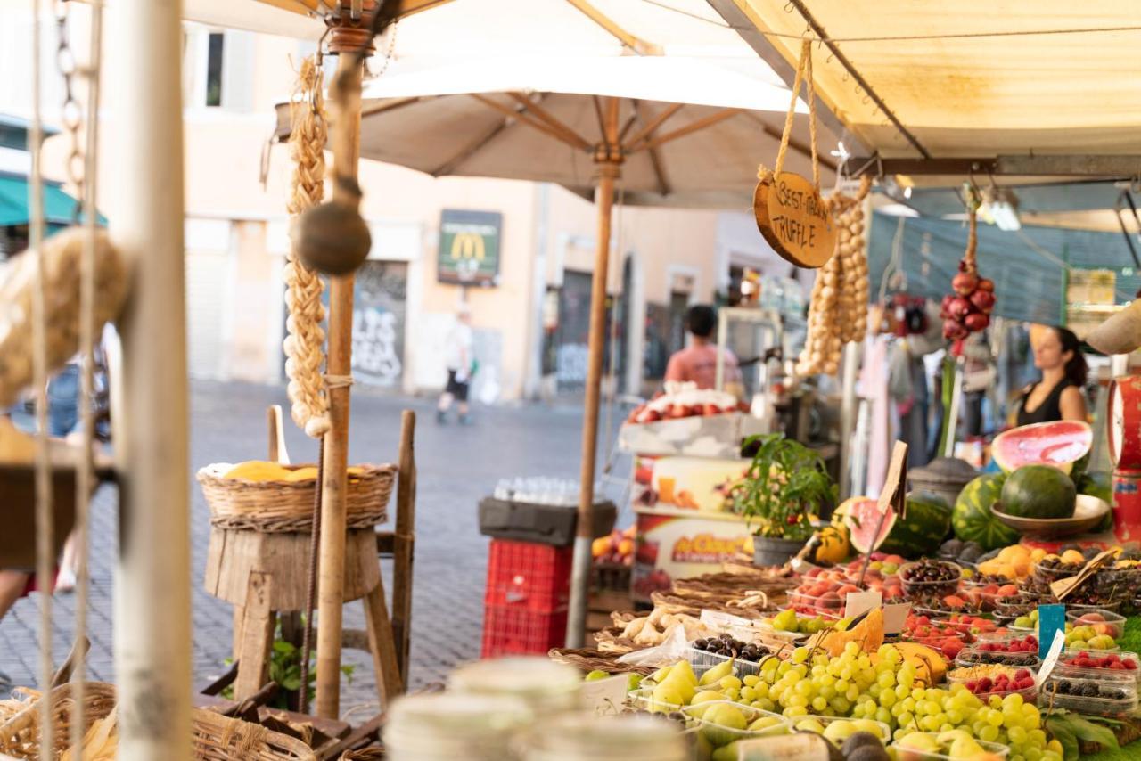Domus Quiritum Charming, Appartamento D'Epoca A Campo De' Fiori Рим Экстерьер фото